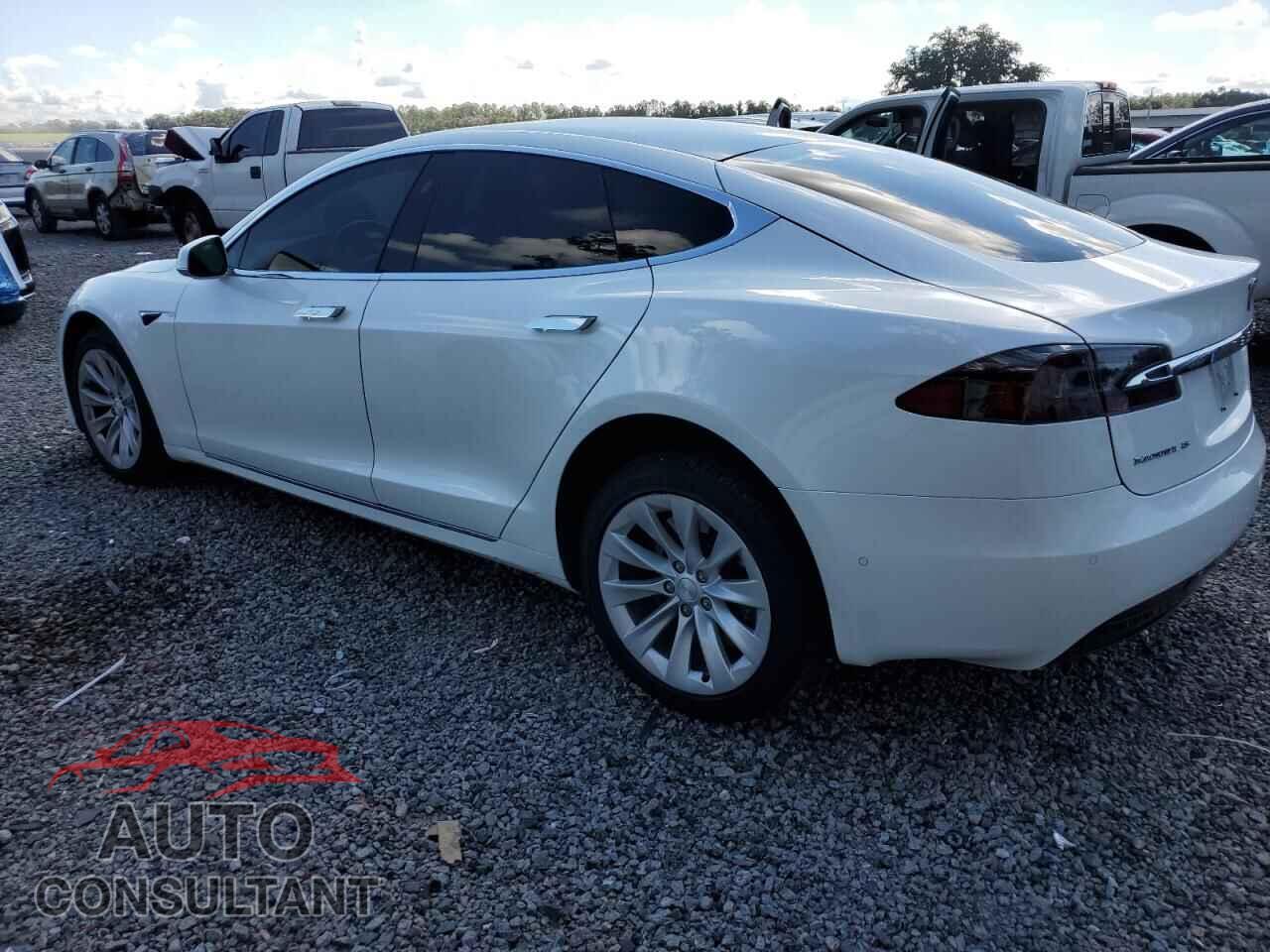 TESLA MODEL S 2019 - 5YJSA1E21KF305503