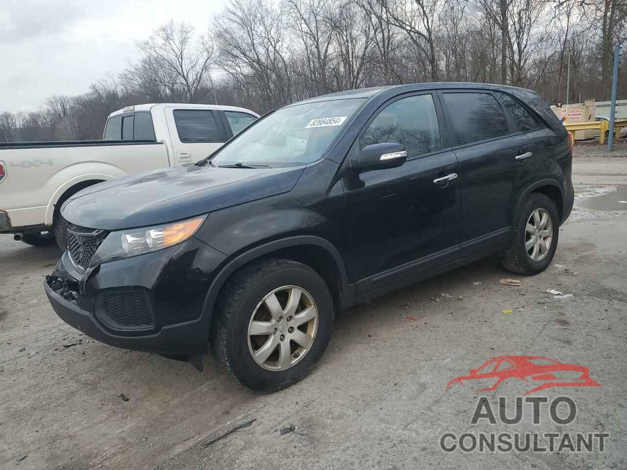 KIA SORENTO 2011 - 5XYKT3A12BG160547