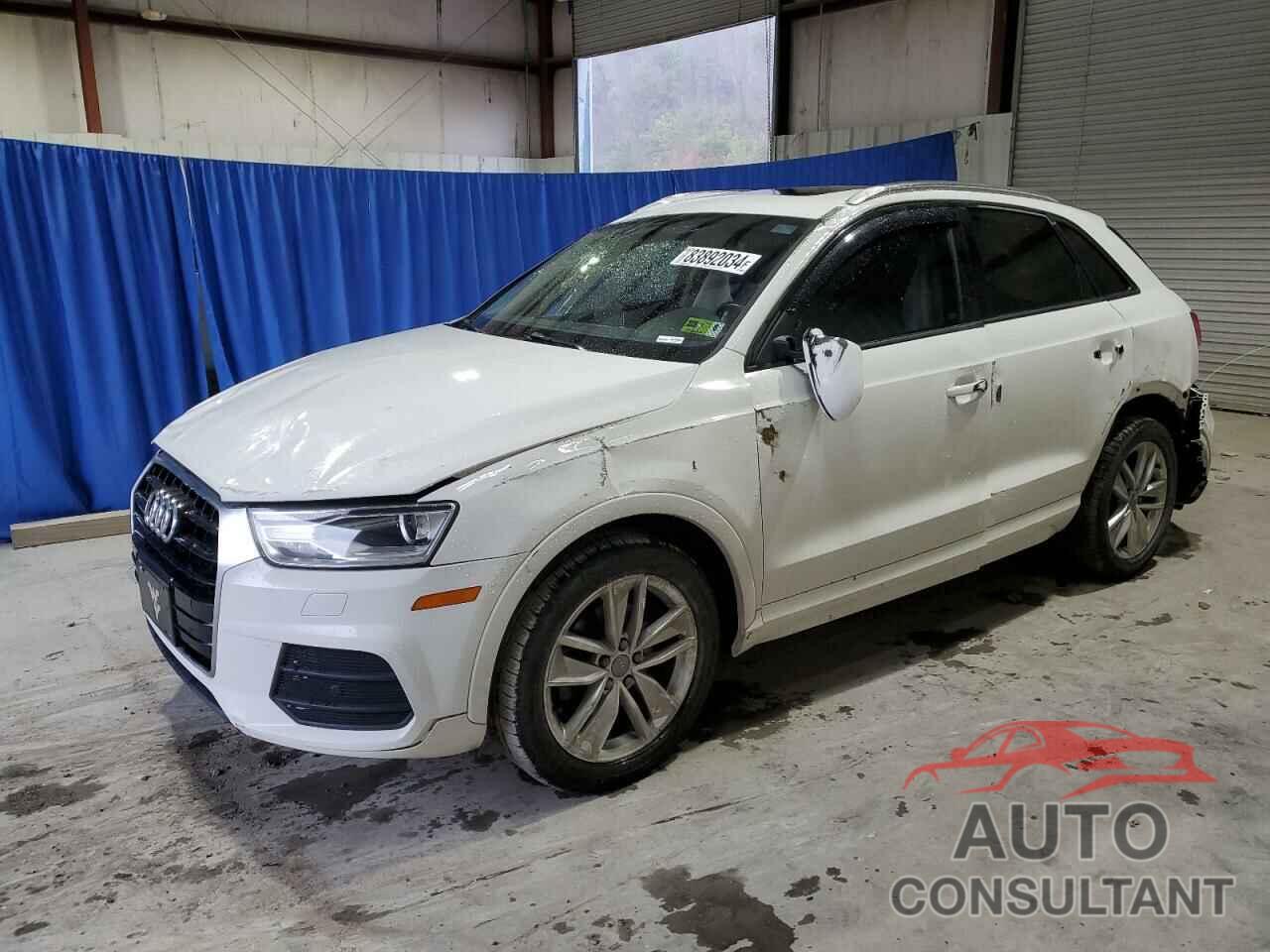 AUDI Q3 2017 - WA1ECCFS9HR013693