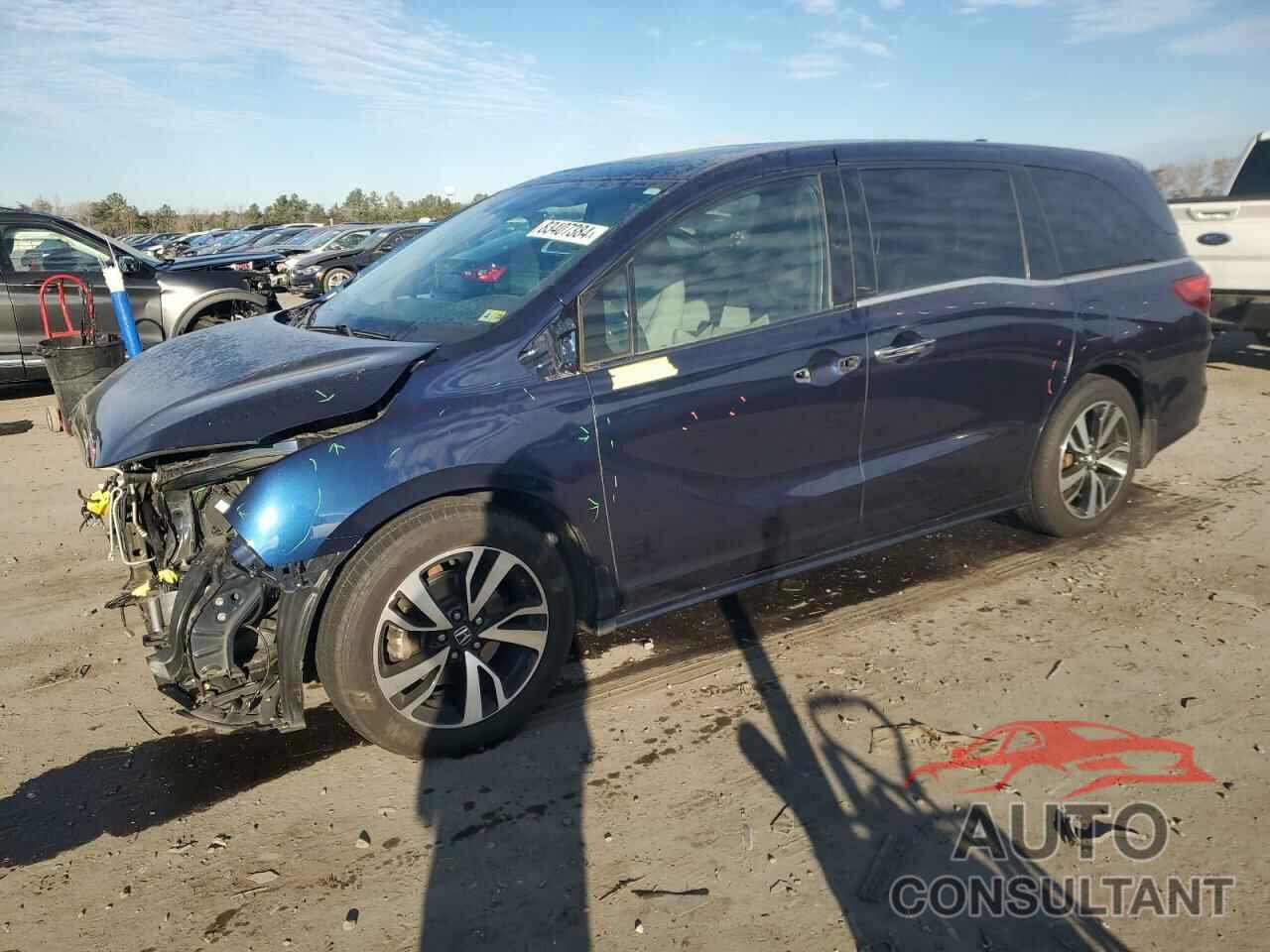 HONDA ODYSSEY 2018 - 5FNRL6H93JB033999