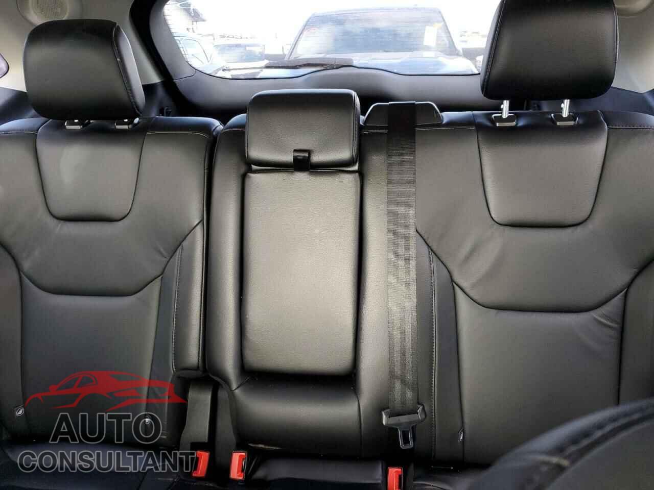 FORD EDGE 2017 - 2FMPK4K80HBC30100