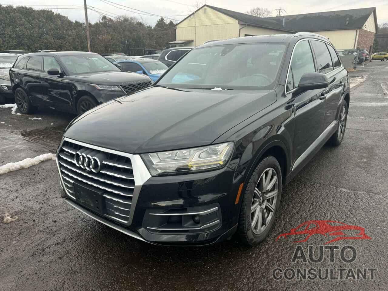 AUDI Q7 2018 - WA1LAAF70JD051748