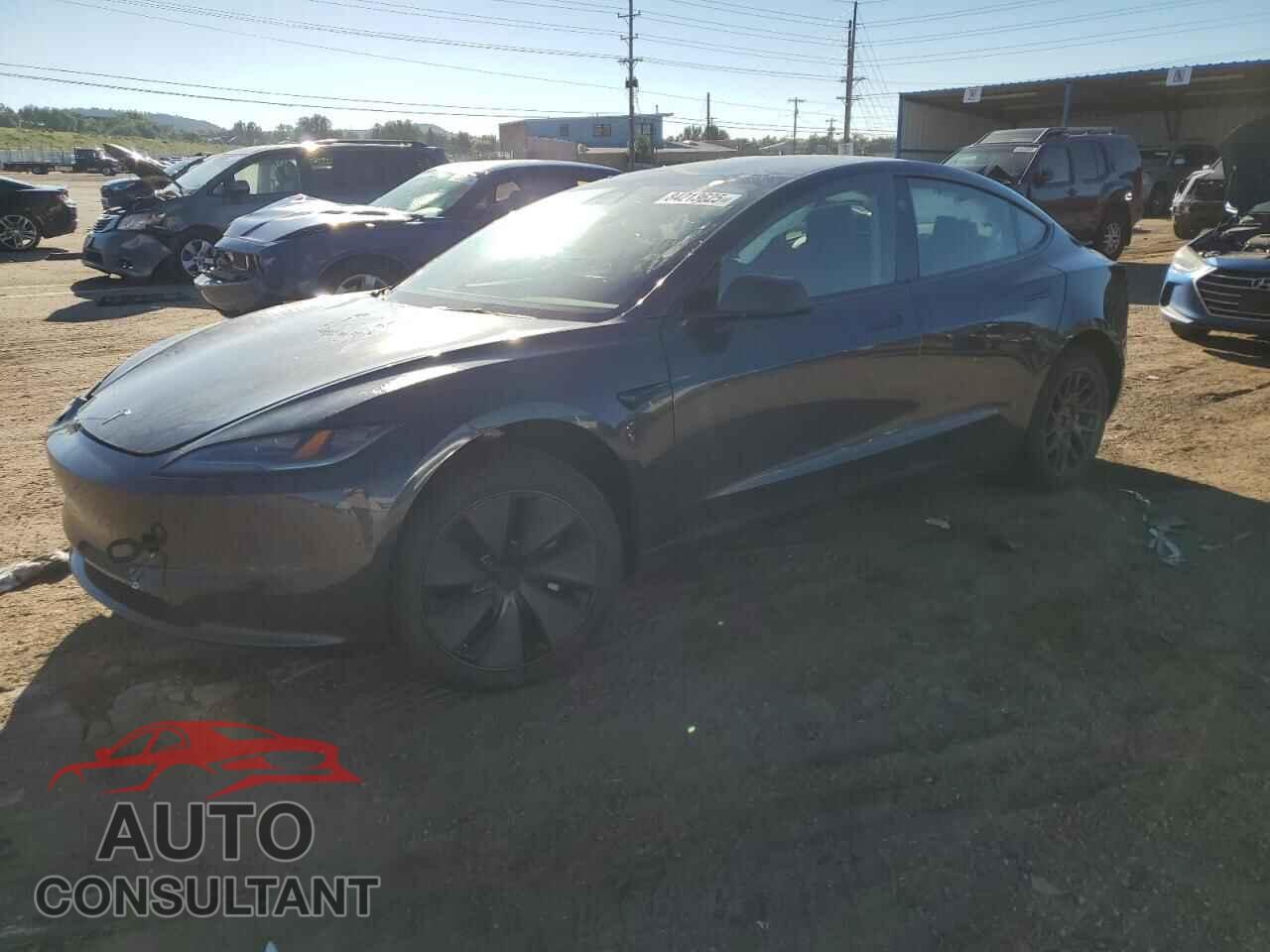 TESLA MODEL 3 2025 - 5YJ3E1EB3SF926749
