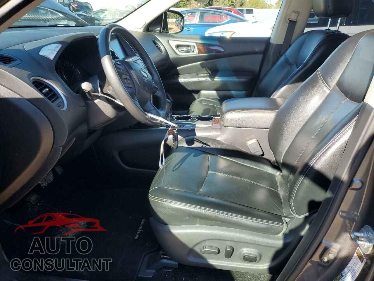 NISSAN PATHFINDER 2015 - 5N1AR2MN7FC603770