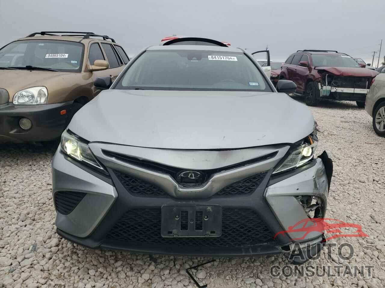 TOYOTA CAMRY 2019 - 4T1B11HK8KU252670