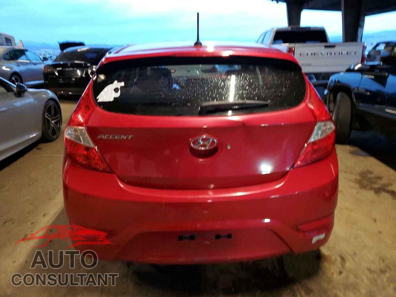 HYUNDAI ACCENT 2015 - KMHCU5AE2FU200027