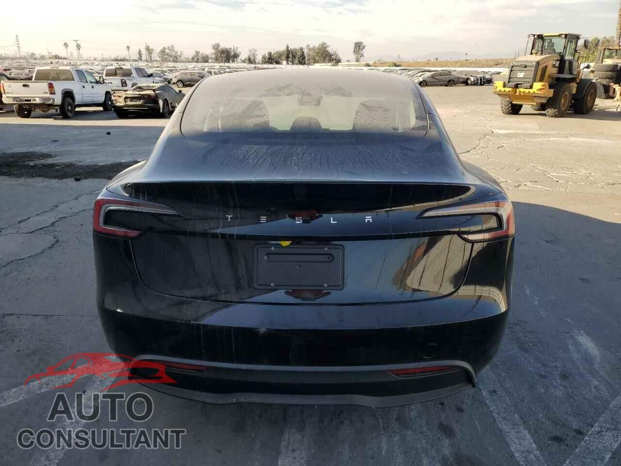 TESLA MODEL 3 2025 - 5YJ3E1EA9SF877273