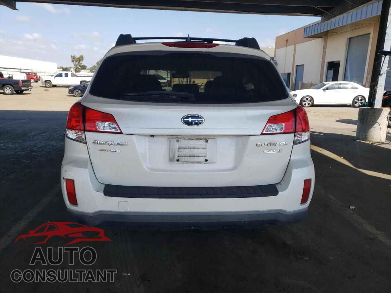 SUBARU OUTBACK 2014 - 4S4BRBLC1E3269349