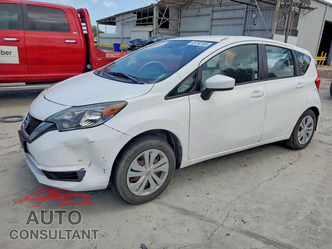 NISSAN VERSA 2017 - 3N1CE2CP8HL367197