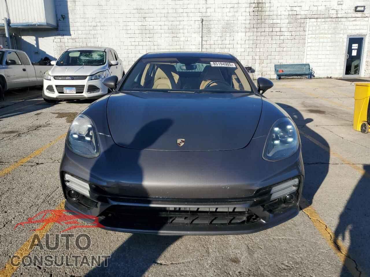 PORSCHE PANAMERA 2017 - WP0AA2A72HL102113