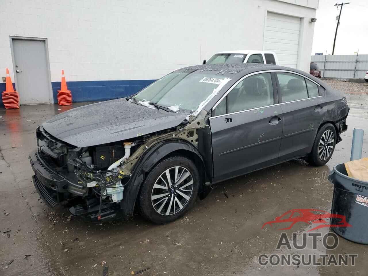 SUBARU LEGACY 2019 - 4S3BNAH68K3029143