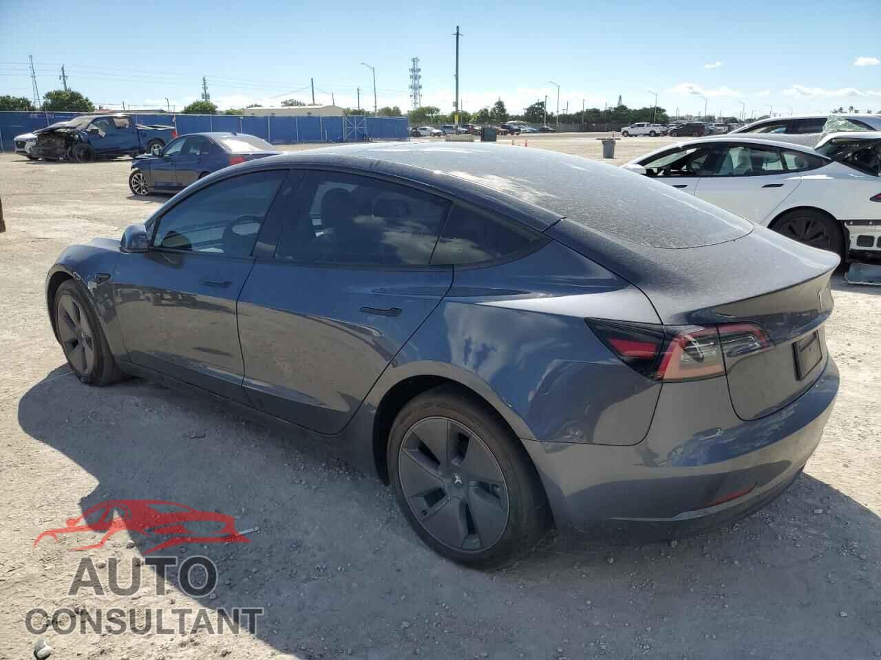 TESLA MODEL 3 2023 - 5YJ3E1EA7PF699077