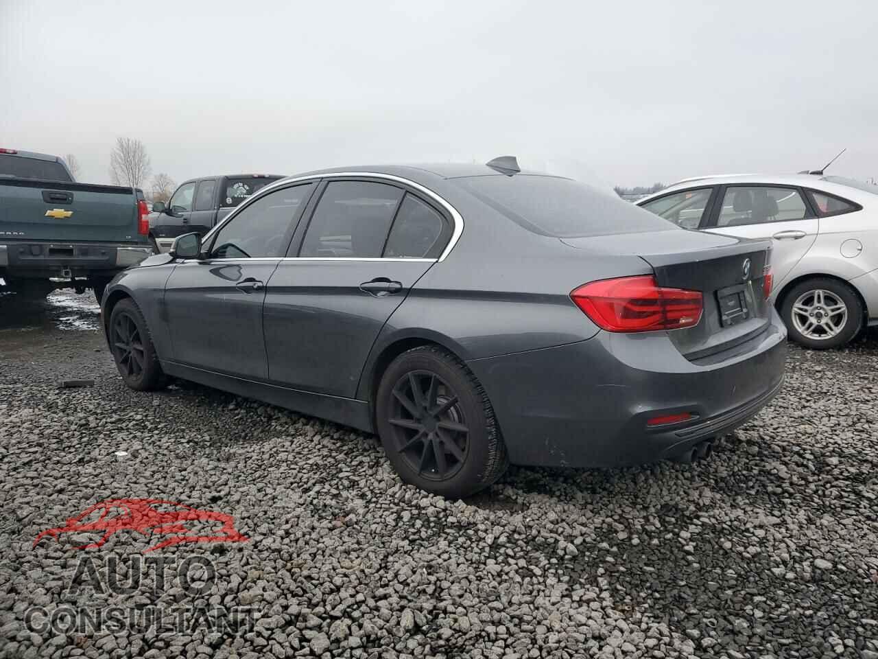 BMW 3 SERIES 2018 - WBA8B9C59JEE80892
