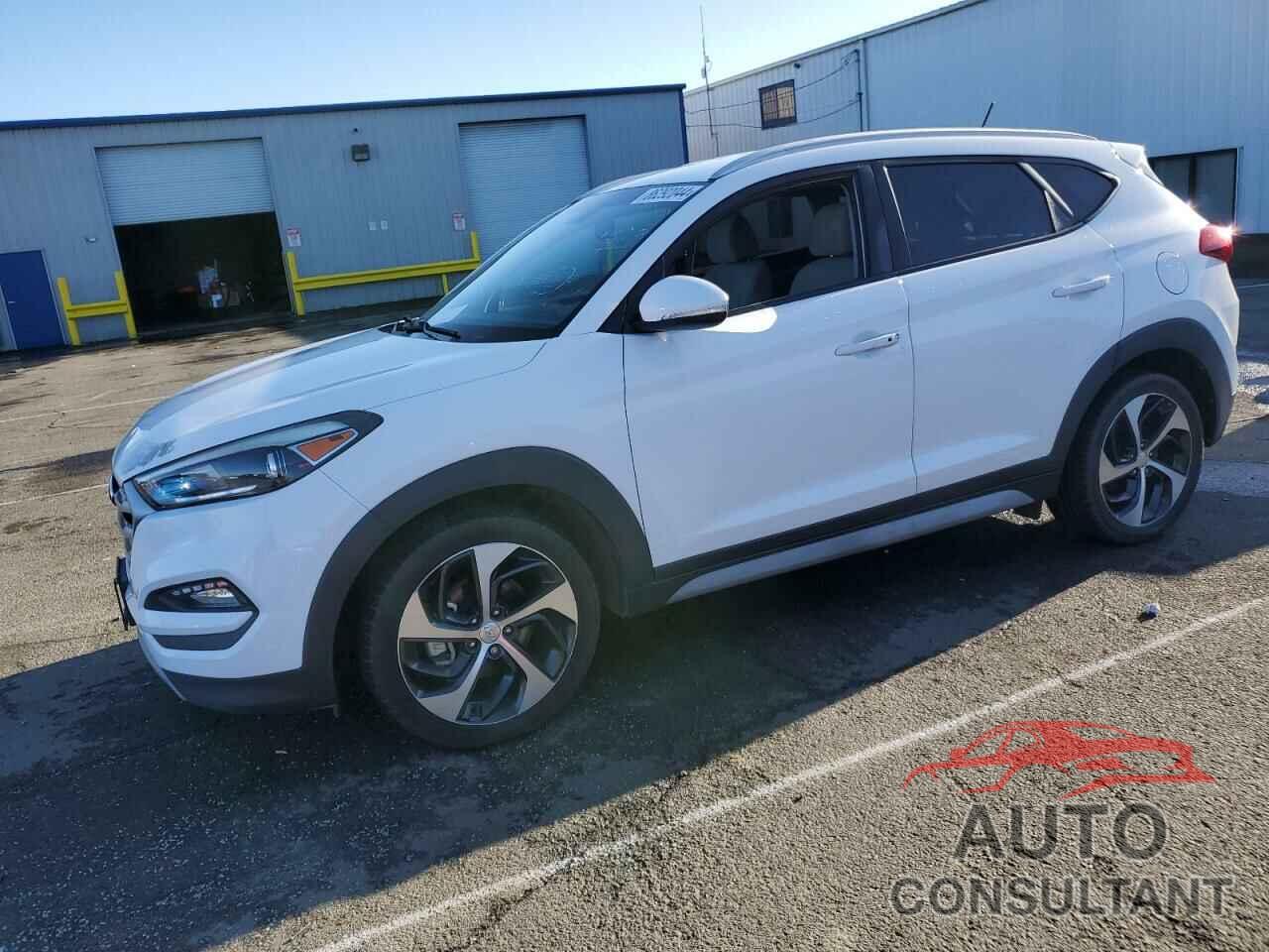 HYUNDAI TUCSON 2017 - KM8J3CA22HU502554