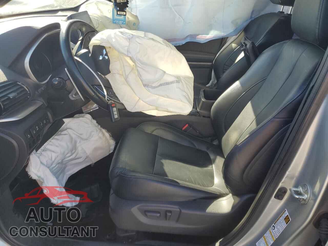 MITSUBISHI ECLIPSE 2023 - JA4ATWAA8PZ038274