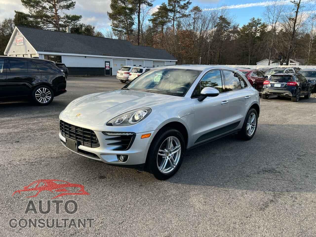 PORSCHE MACAN 2016 - WP1AB2A5XGLB41864