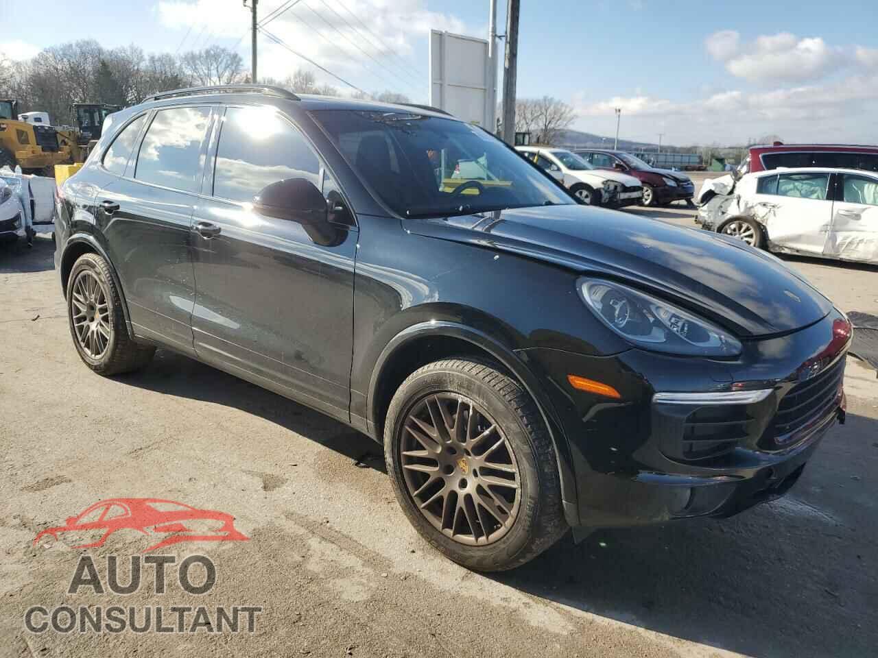PORSCHE CAYENNE 2018 - WP1AA2A2XJKA04588