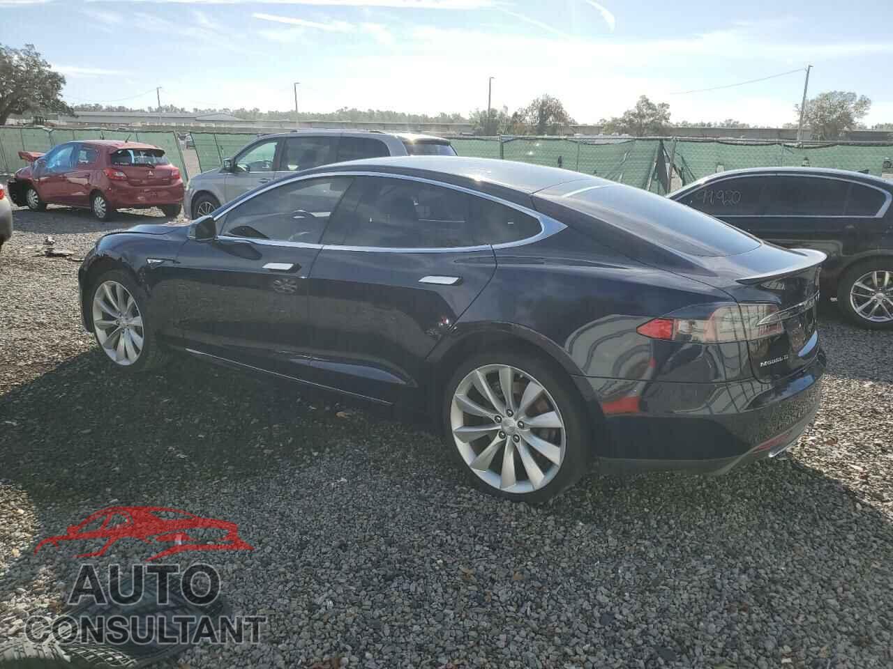 TESLA MODEL S 2013 - 5YJSA1CP0DFP11662