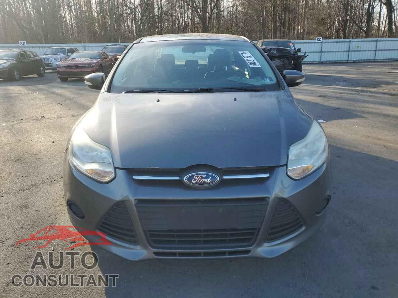 FORD FOCUS 2014 - 1FADP3F28EL228637