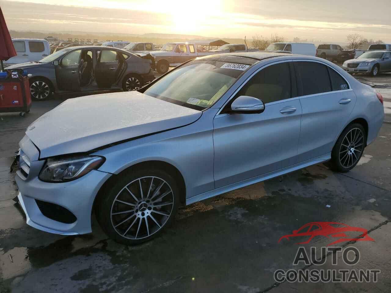 MERCEDES-BENZ C-CLASS 2015 - 55SWF4KB6FU008319