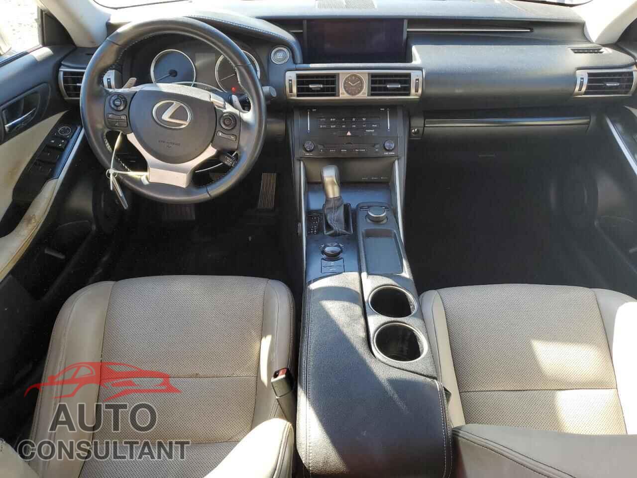 LEXUS IS 2014 - JTHBF1D25E5013117
