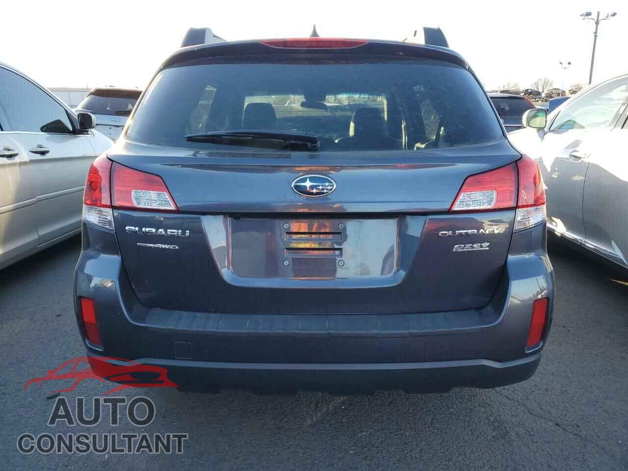 SUBARU OUTBACK 2013 - 4S4BRBLC6D3299087