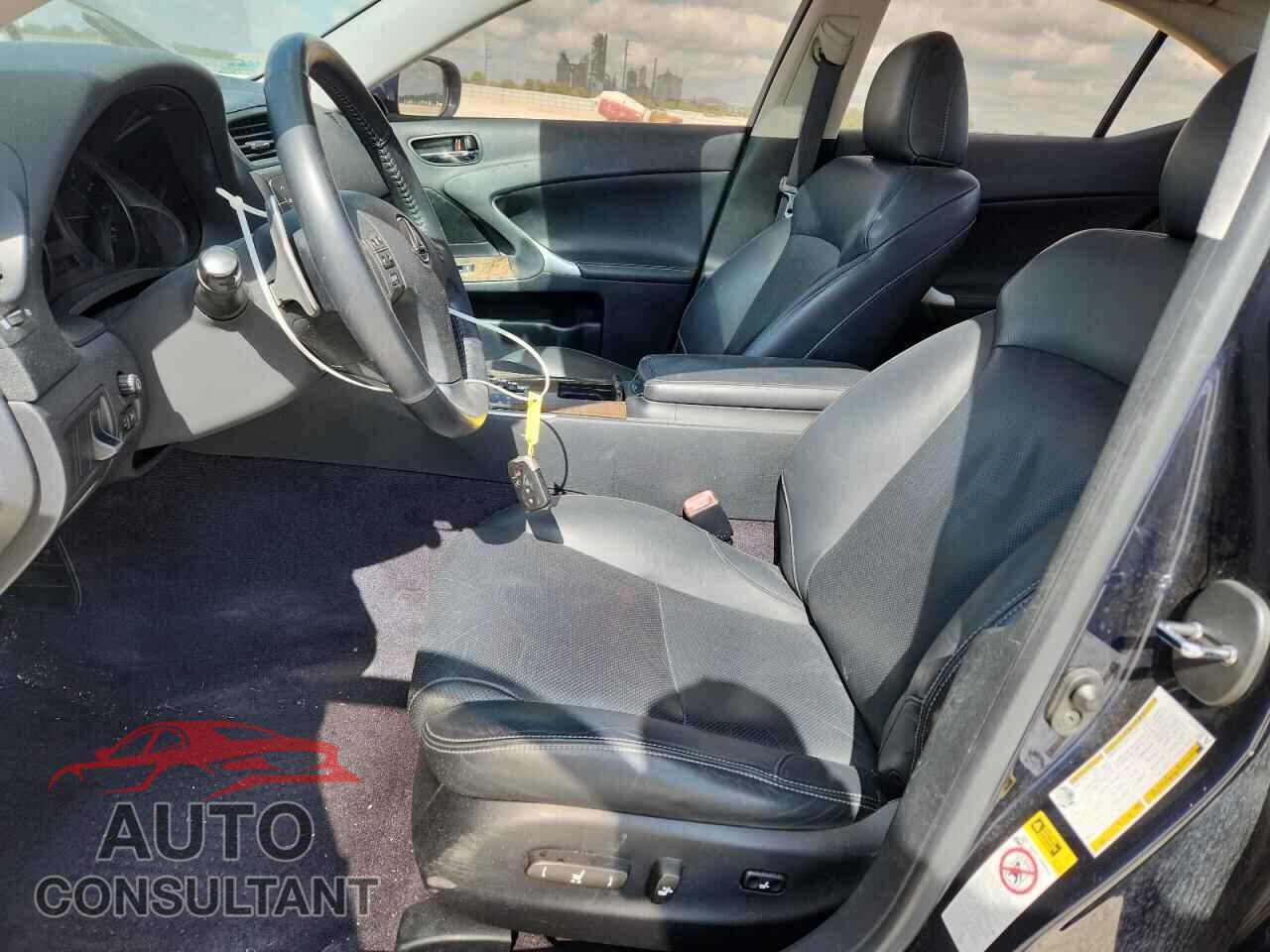 LEXUS IS 2009 - JTHBK262195095576