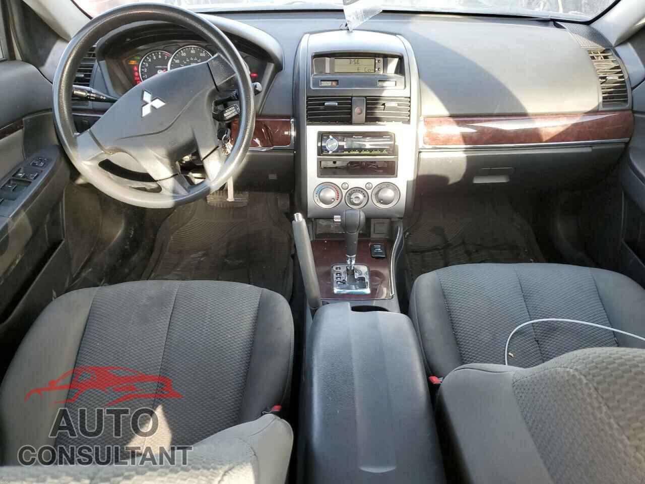MITSUBISHI GALANT 2010 - 4A32B3FF2AE003659