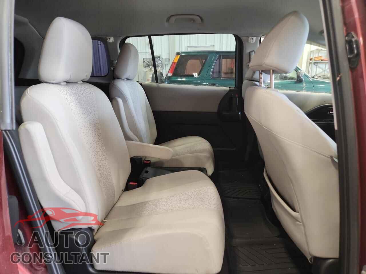 MAZDA 5 2012 - JM1CW2BL0C0120402