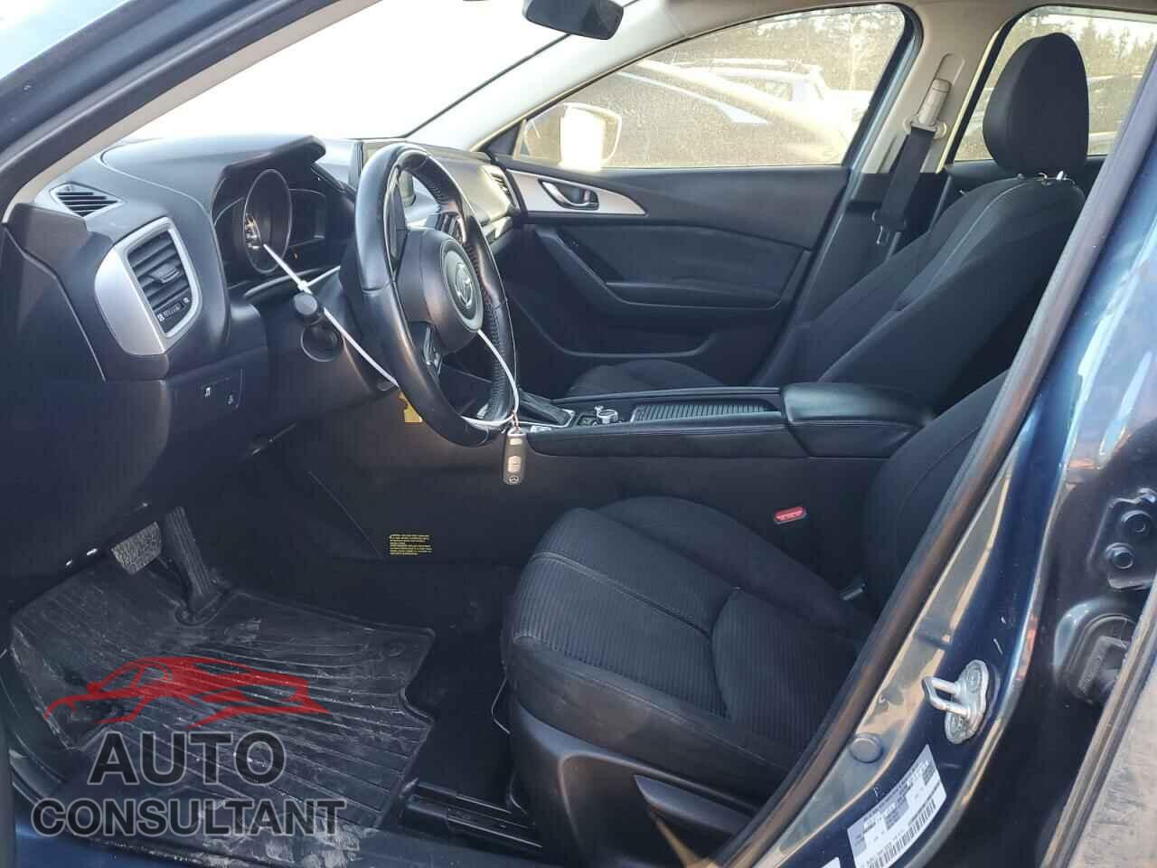 MAZDA 3 2017 - 3MZBN1L76HM132808