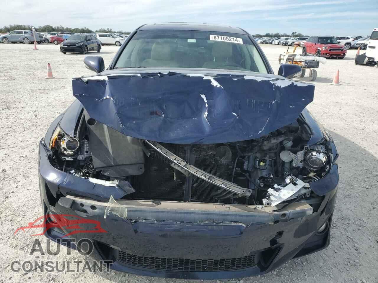 LEXUS IS 2012 - JTHBF5C28C5167956