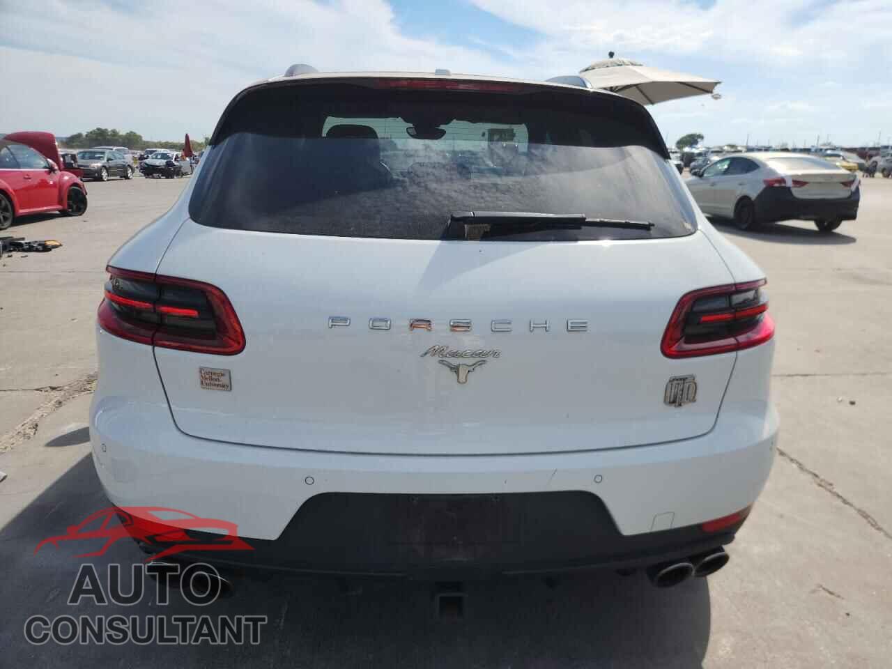 PORSCHE MACAN 2018 - WP1AA2A51JLB21657
