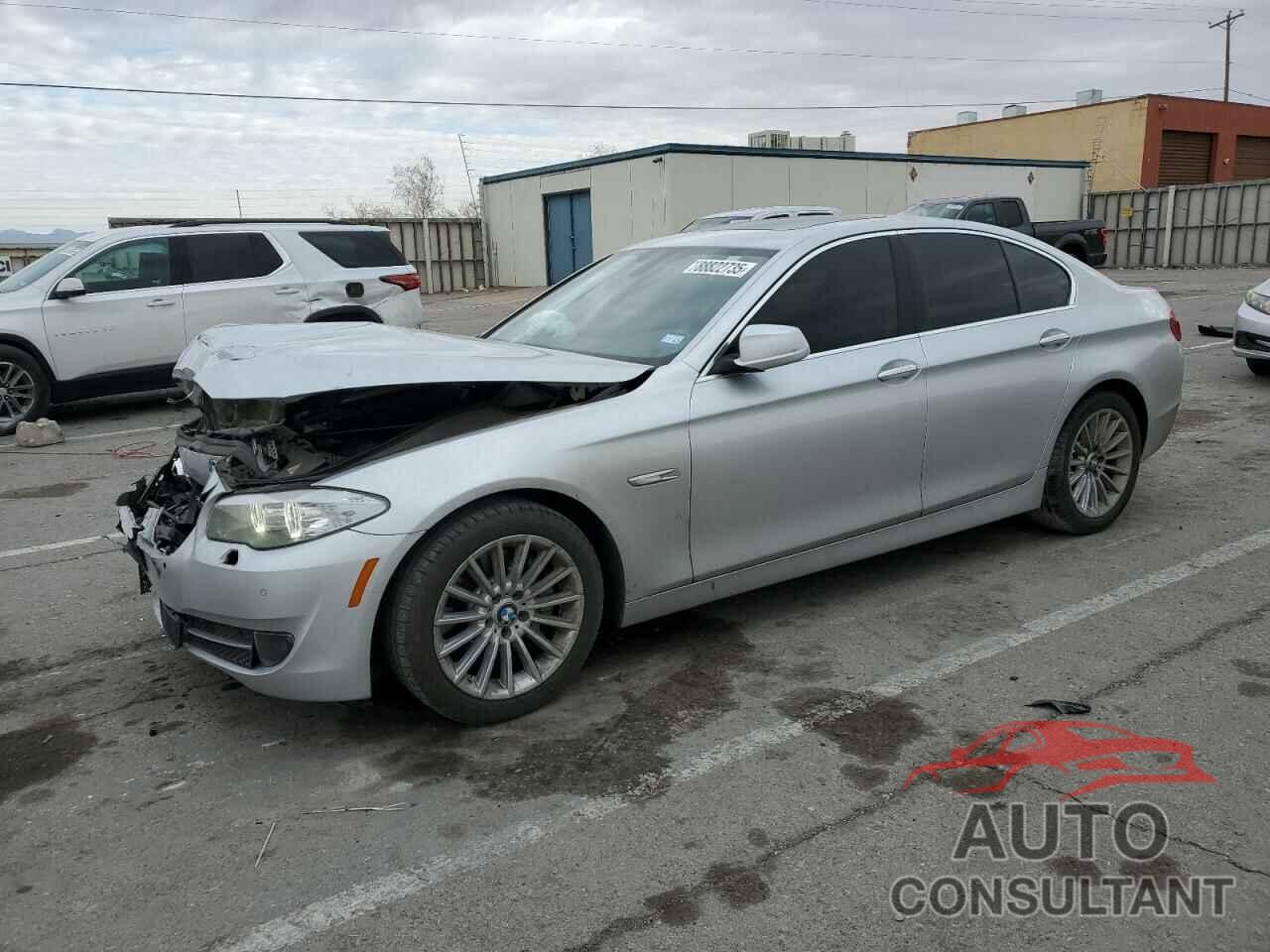 BMW 5 SERIES 2013 - WBAFR7C59DC825858