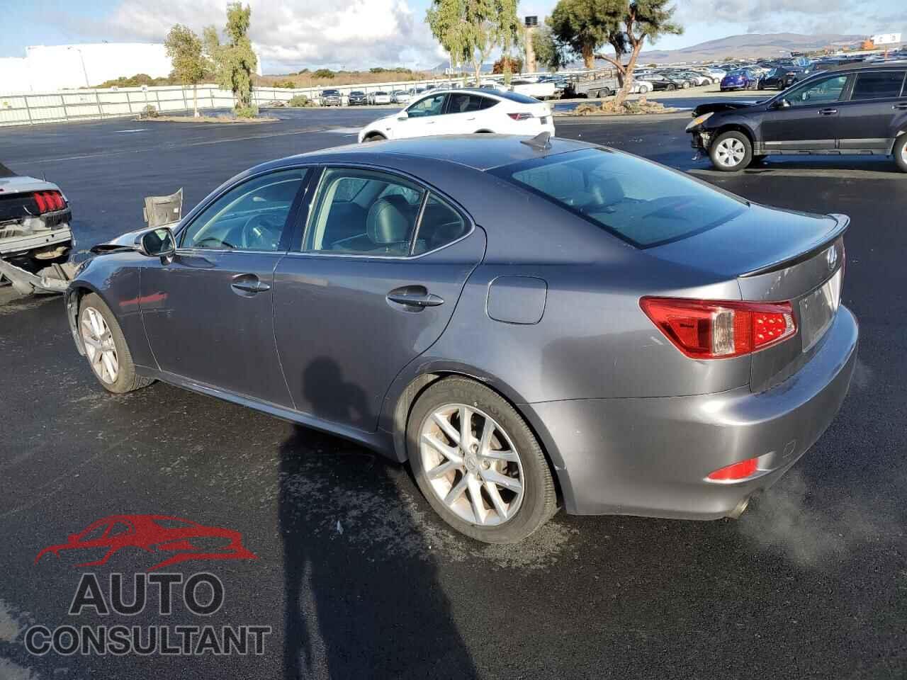 LEXUS IS 2013 - JTHBF5C27D5186810
