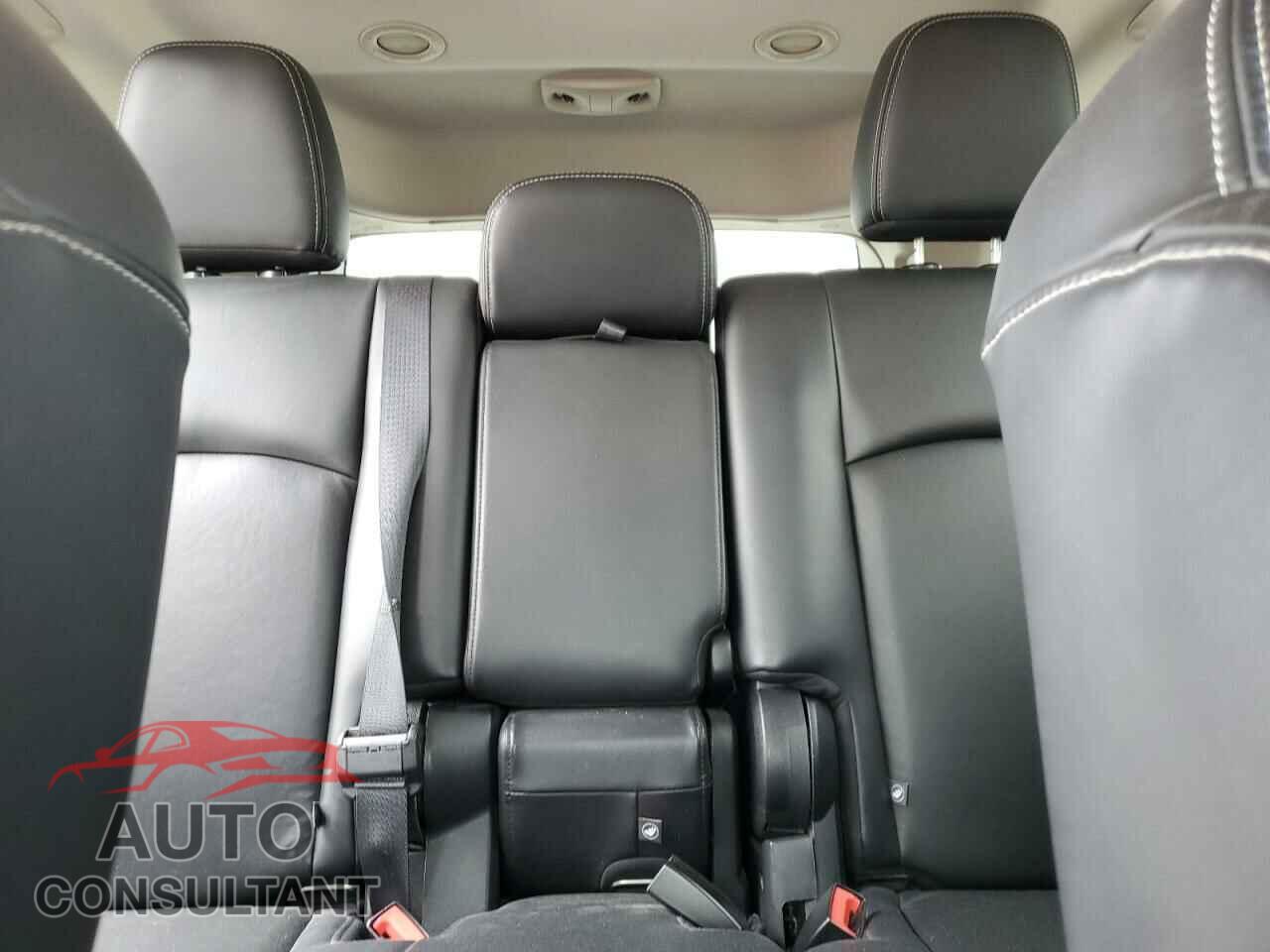 DODGE JOURNEY 2017 - 3C4PDCGB5HT516817