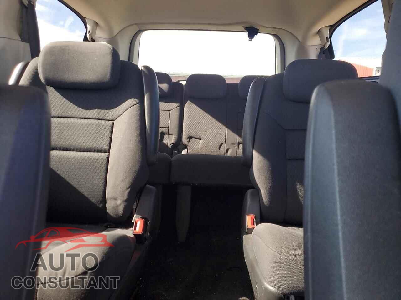 DODGE CARAVAN 2010 - 2D4RN5D17AR119635