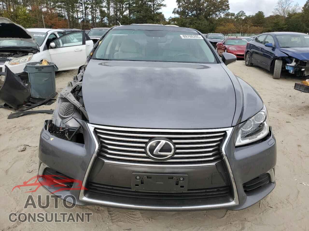 LEXUS LS460 2015 - JTHCL5EF2F5024227