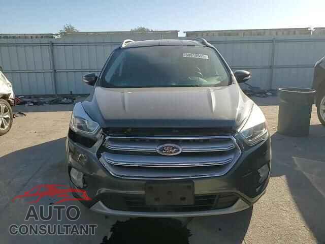 FORD ESCAPE 2017 - 1FMCU9JD0HUD20183