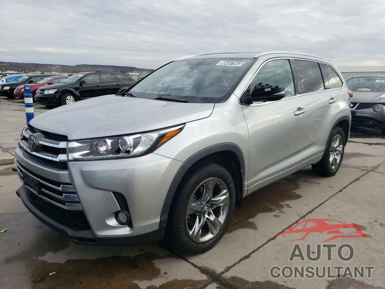 TOYOTA HIGHLANDER 2018 - 5TDDZRFH6JS838430