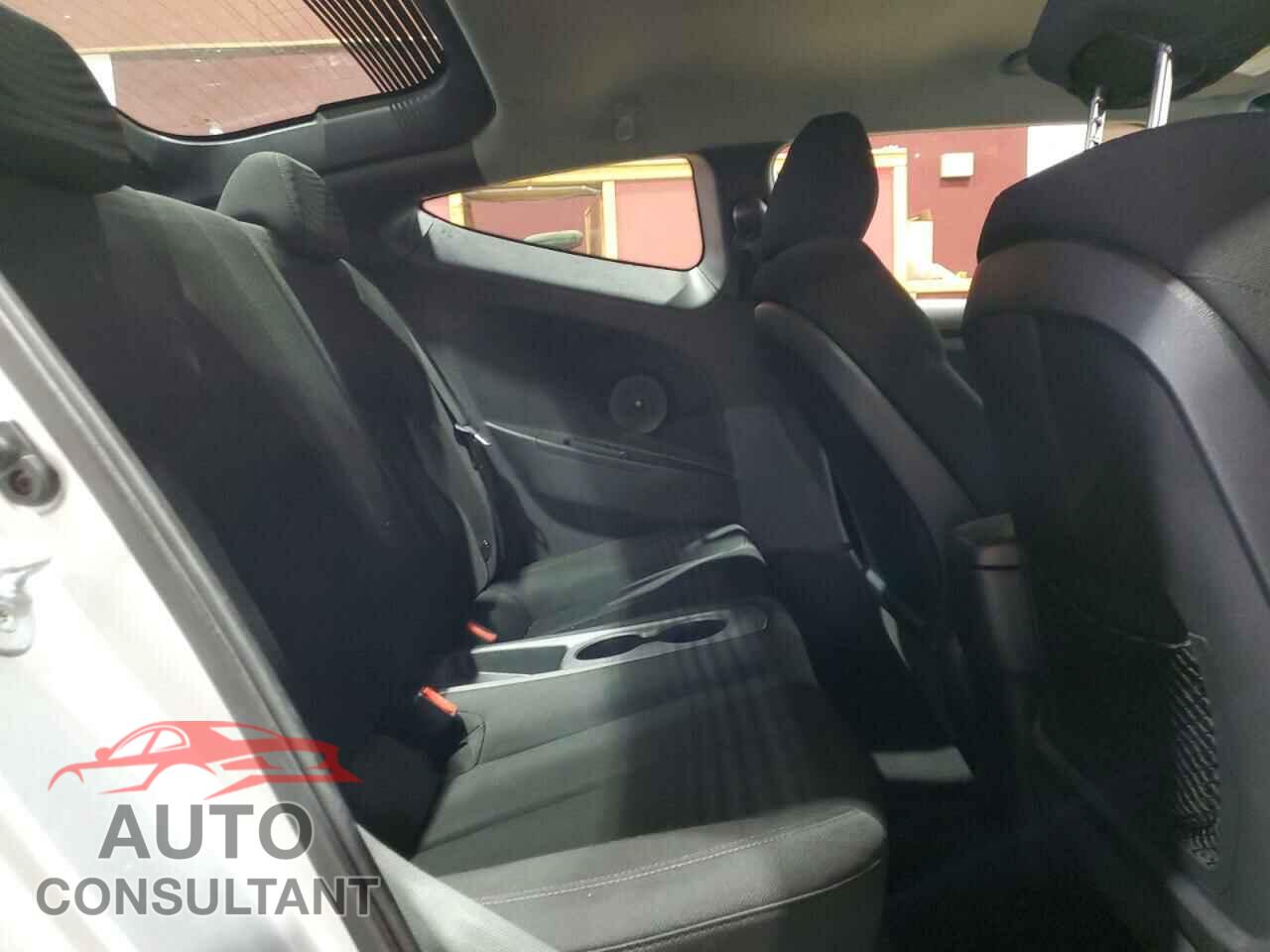 HYUNDAI VELOSTER 2015 - KMHTC6AD0FU229574