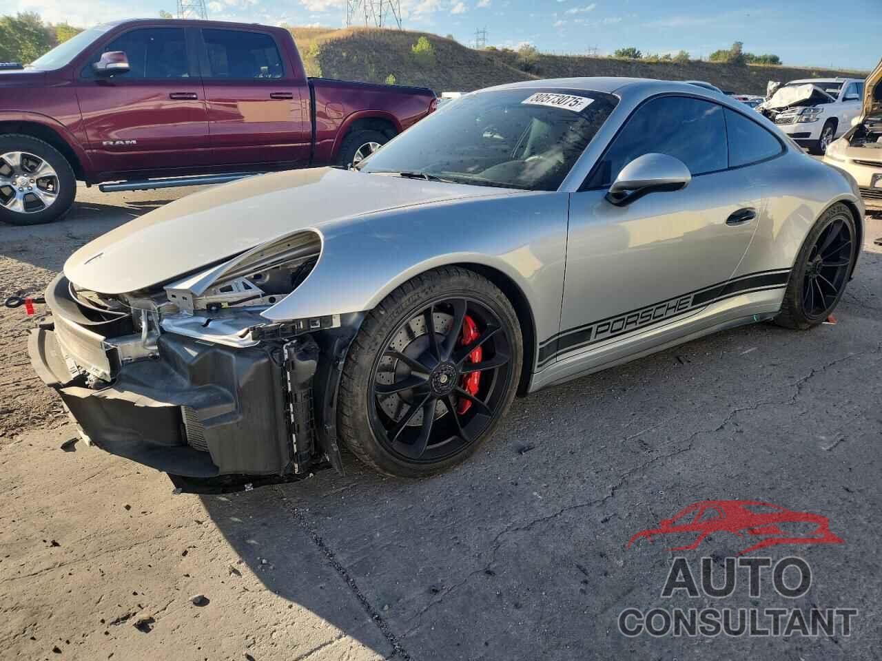 PORSCHE 911 2018 - WP0AC2A97JS176344
