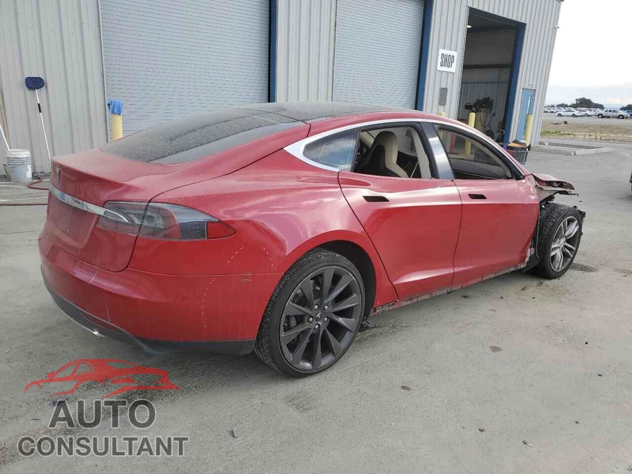 TESLA MODEL S 2015 - 5YJSA1H11FF080167