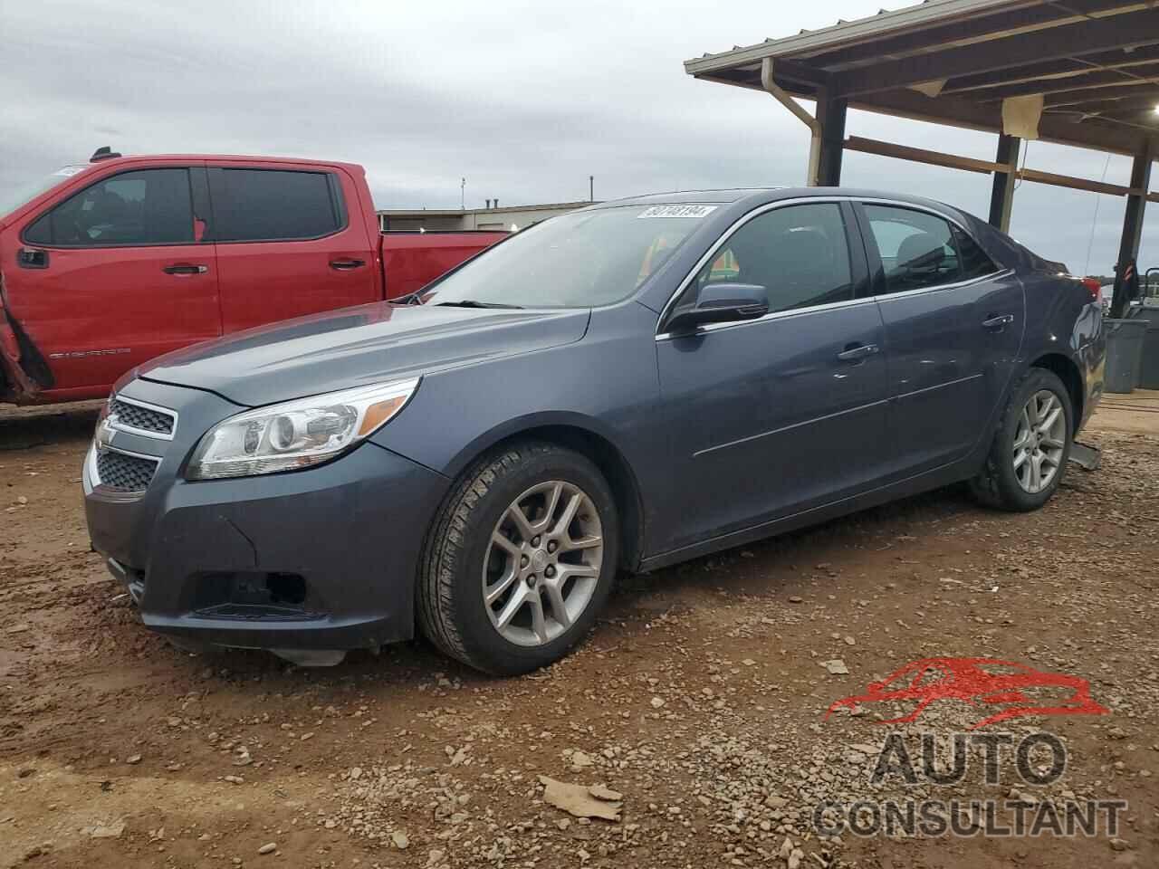 CHEVROLET MALIBU 2013 - 1G11C5SA8DF176157