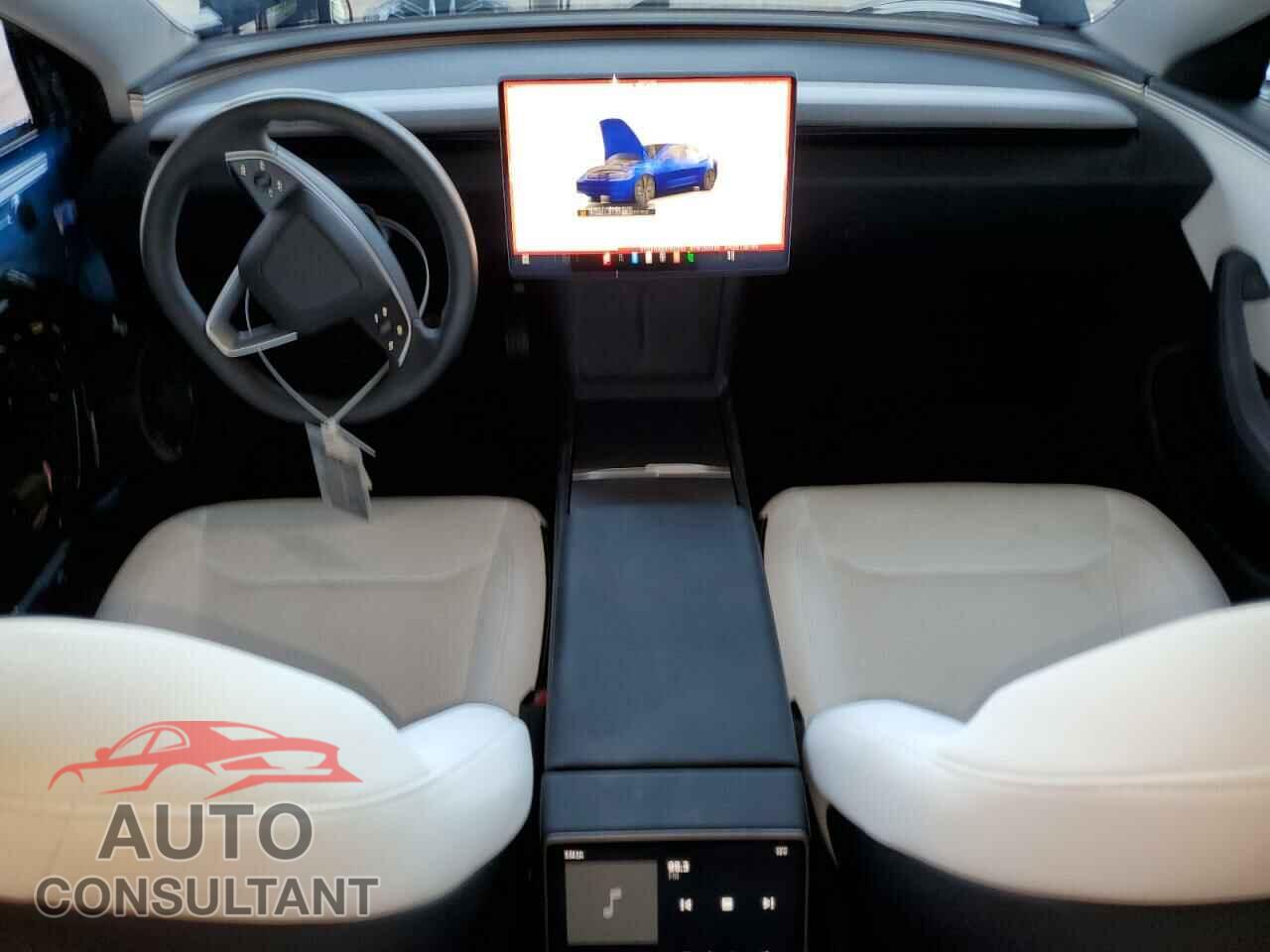 TESLA MODEL 3 2024 - 5YJ3E1EA9RF831243