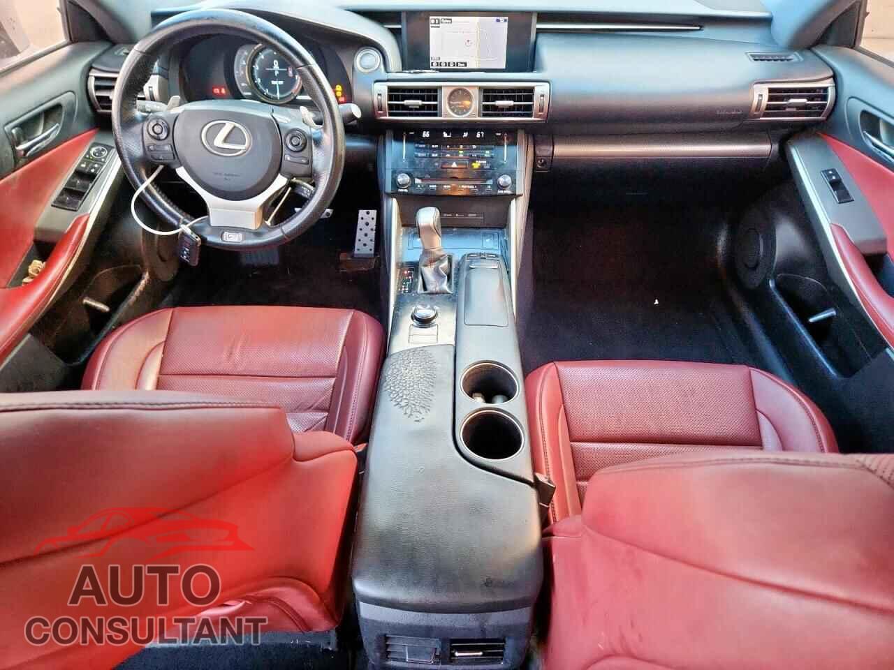 LEXUS IS 2014 - JTHBF1D29E5043396