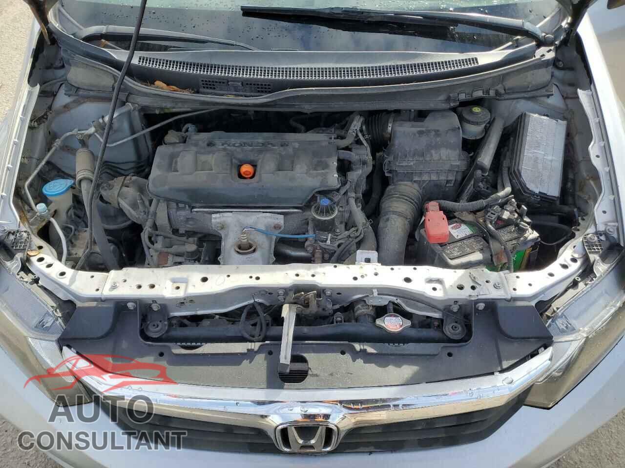 HONDA CIVIC 2012 - 2HGFB2F59CH603307
