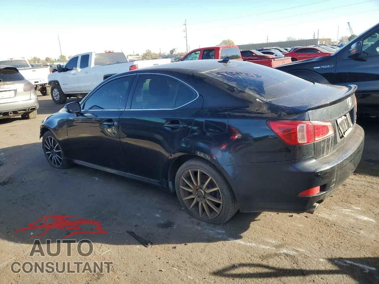 LEXUS IS 2013 - JTHCF5C28D5061433