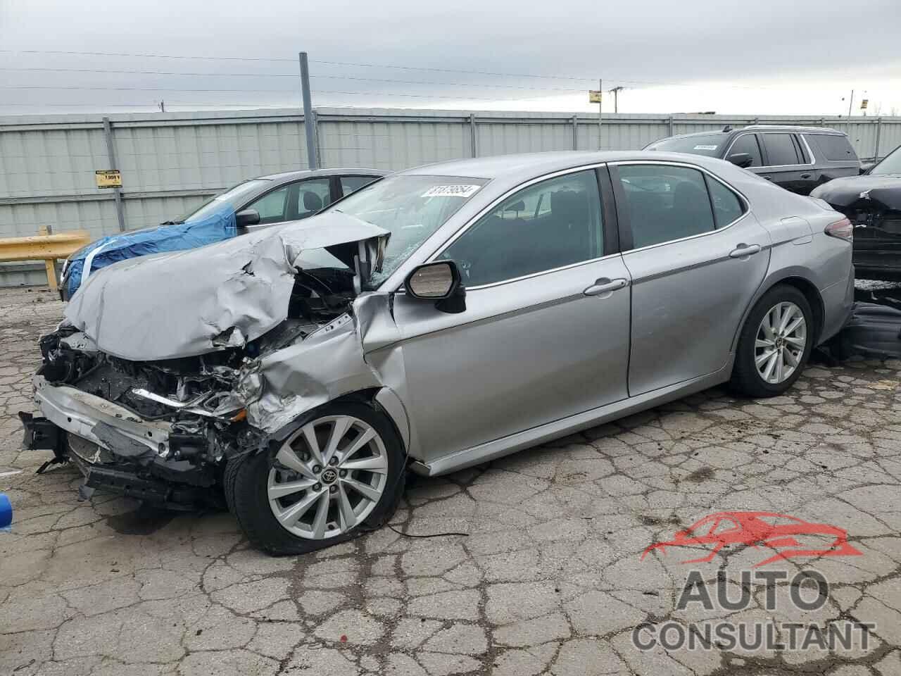 TOYOTA CAMRY 2021 - 4T1C11AK8MU456399
