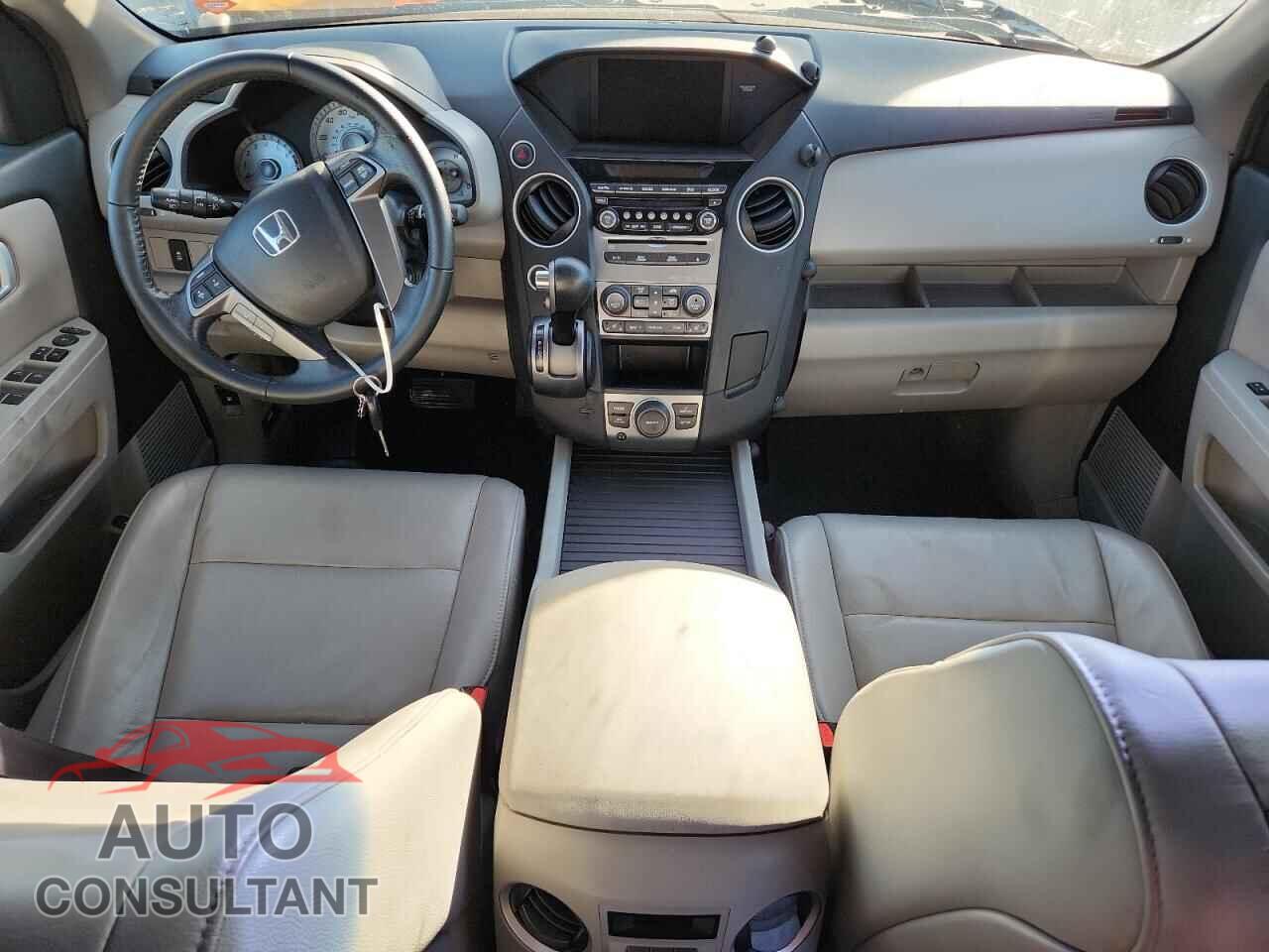 HONDA PILOT 2014 - 5FNYF4H67EB042417