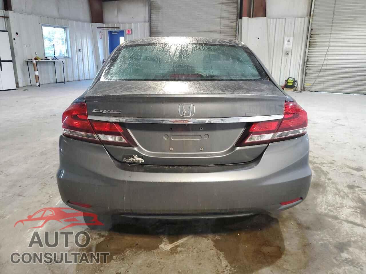 HONDA CIVIC 2013 - 2HGFB2F55DH580710